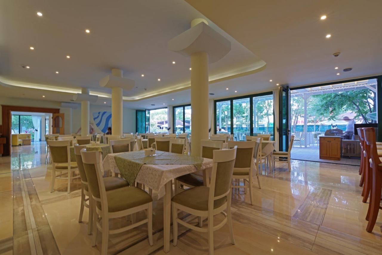 Perla Plaza Hotel Primorsko Exterior photo